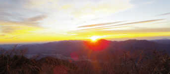 三ツ峠山・開運山の日の出　　2015年12月6日　6：30～