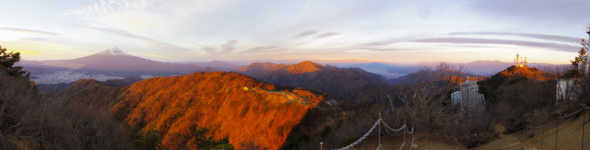 三ツ峠山・開運山の日の出　　2015年12月6日　6：30～