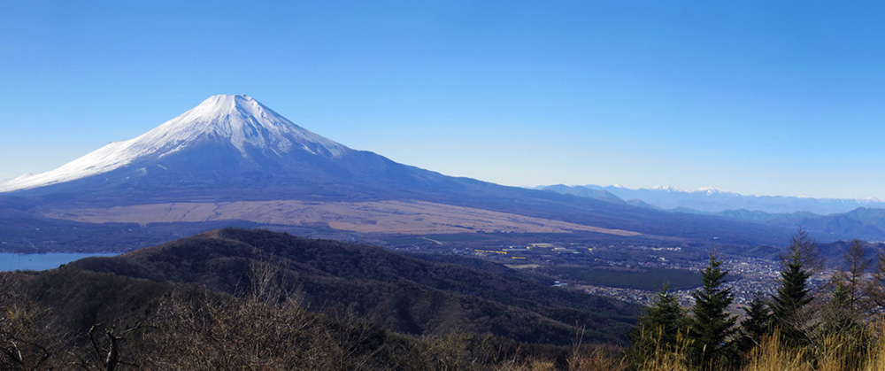 �Ί��R����̕x�m�R�Ɠ�A���v�X