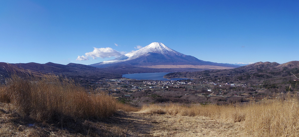 ���w�R�R����O�̓W�]�n����̕x�m�R