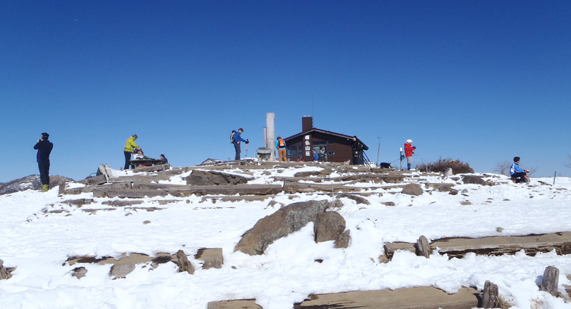 ���m�x�R���ɓ���