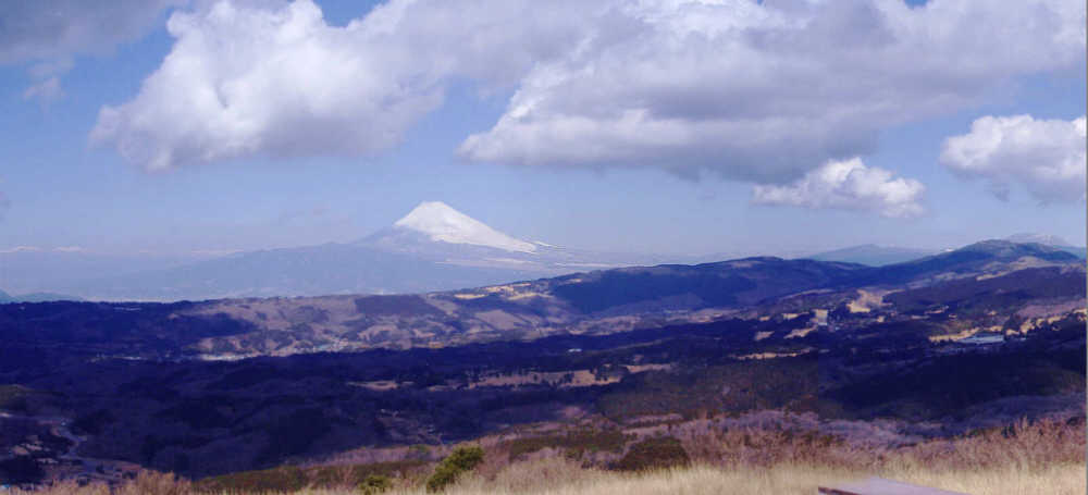 巣雲山からの富士山と愛鷹山連峰