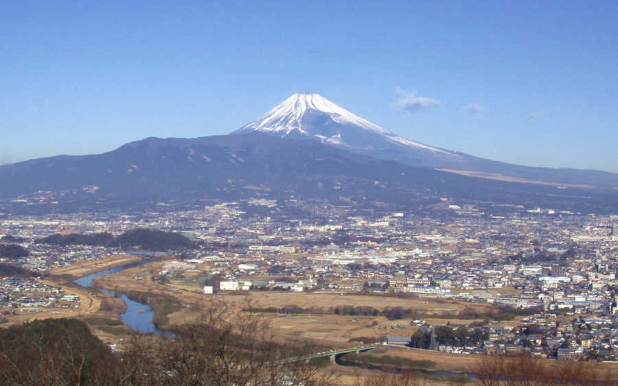 大嵐山(日守山)展望台からの富士山と愛鷹山 壁紙用