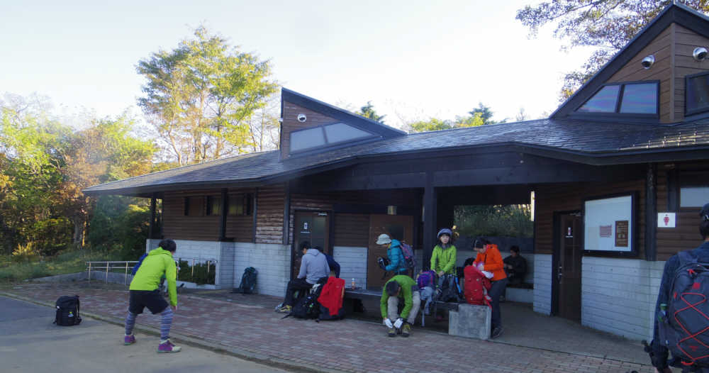 天城高原登山者駐車場横ののトイレ