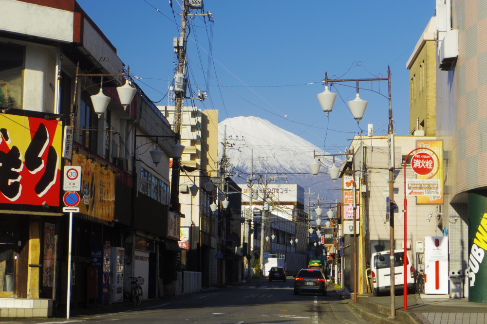 御殿場バス停からの富士山