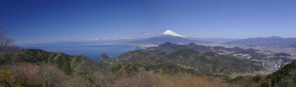 葛城山からの富士山がいる大展望　２